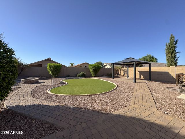 6491 W WAHALLA Lane, Glendale, AZ 85308