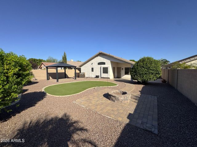 6491 W WAHALLA Lane, Glendale, AZ 85308
