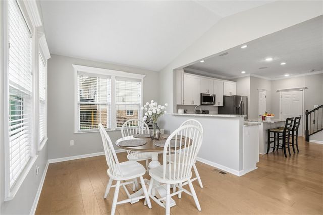 959 New Hope Dr, North Huntingdon, PA 15642
