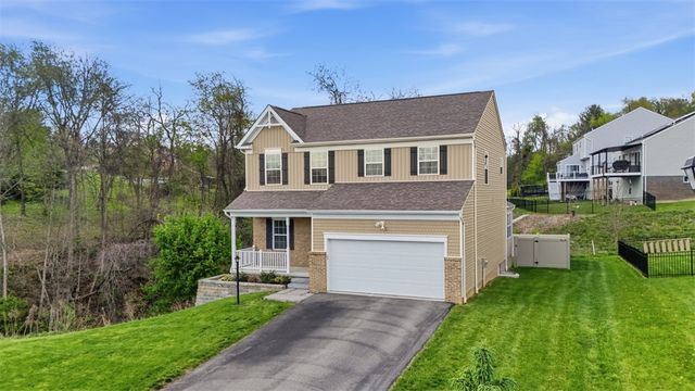 959 New Hope Dr, North Huntingdon, PA 15642