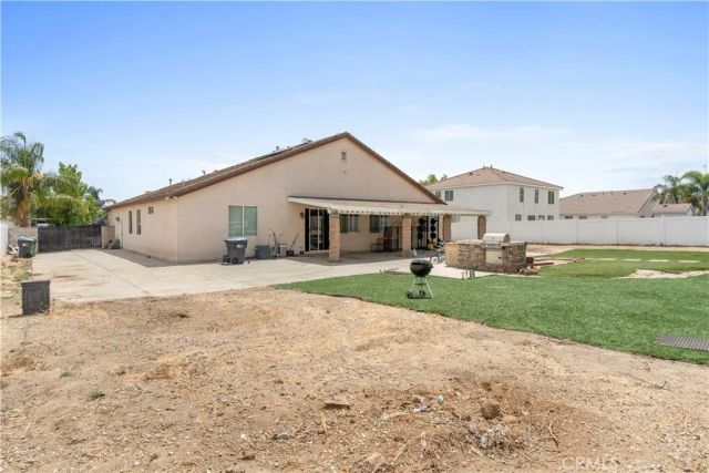 19434 Eldorado, Perris, CA 92570