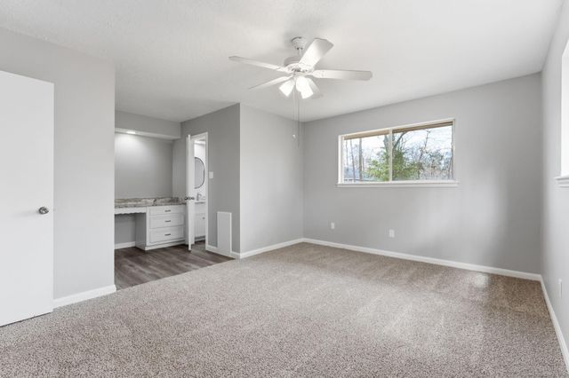 210 Bybee Drive, Conroe, TX 77301