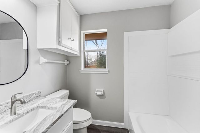 210 Bybee Drive, Conroe, TX 77301