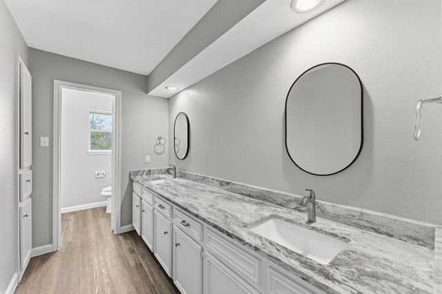 210 Bybee Drive, Conroe, TX 77301