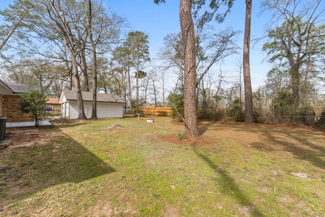 210 Bybee Drive, Conroe, TX 77301