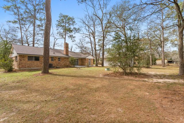 210 Bybee Drive, Conroe, TX 77301