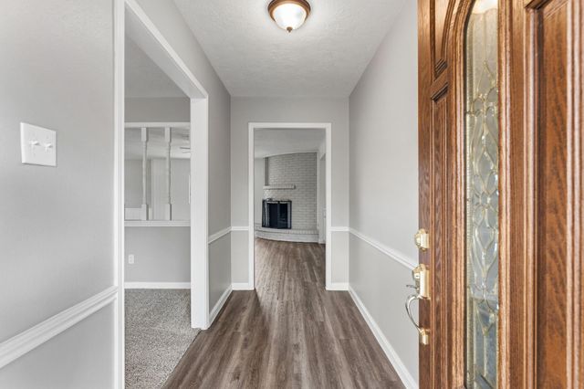 210 Bybee Drive, Conroe, TX 77301