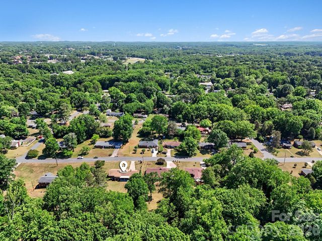 1210 Edgedale Drive, Salisbury, NC 28144
