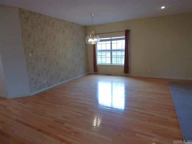 103 Creekview Terrace, Hot Springs, AR 71913