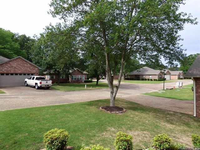 103 Creekview Terrace, Hot Springs, AR 71913