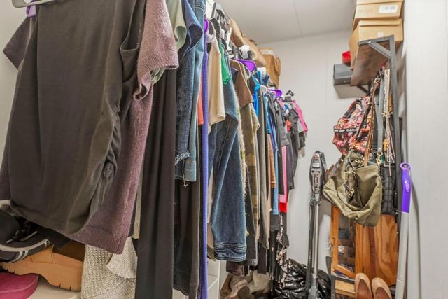 33 Parkwood Lane, Oceanside, CA 92054