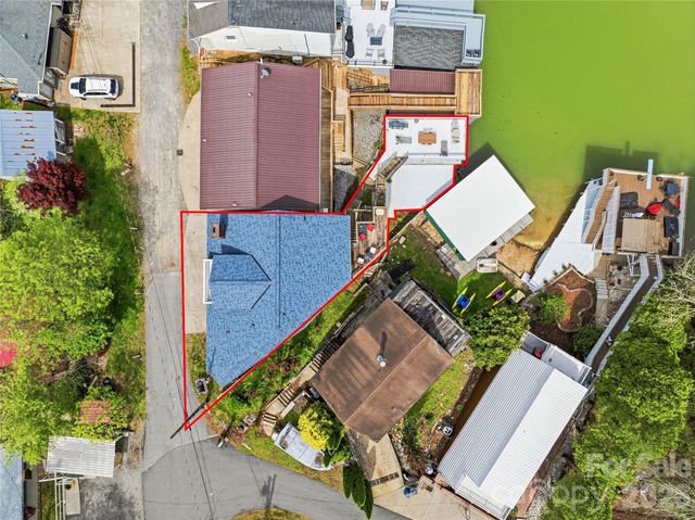 102 Havnaers Point, Lake Lure, NC 28746