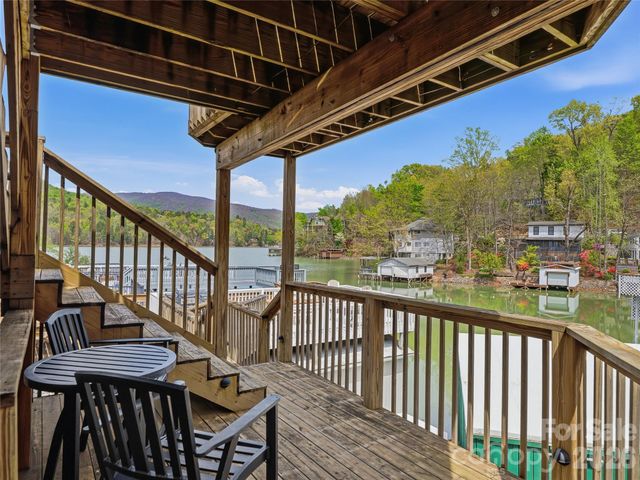 102 Havnaers Point, Lake Lure, NC 28746