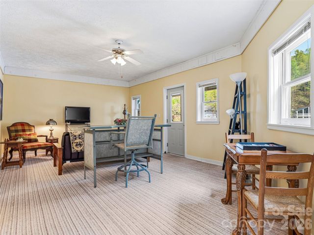 102 Havnaers Point, Lake Lure, NC 28746