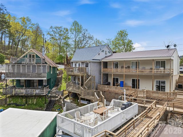 102 Havnaers Point, Lake Lure, NC 28746