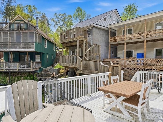 102 Havnaers Point, Lake Lure, NC 28746