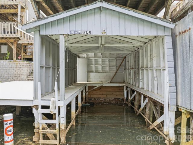 102 Havnaers Point, Lake Lure, NC 28746