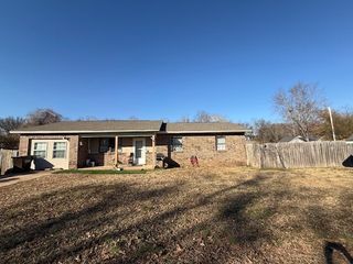 613 Valley Drive, Russellville, AR 72802