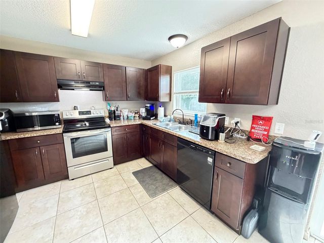 3737 SW 150TH LOOP, Ocala, FL 34473