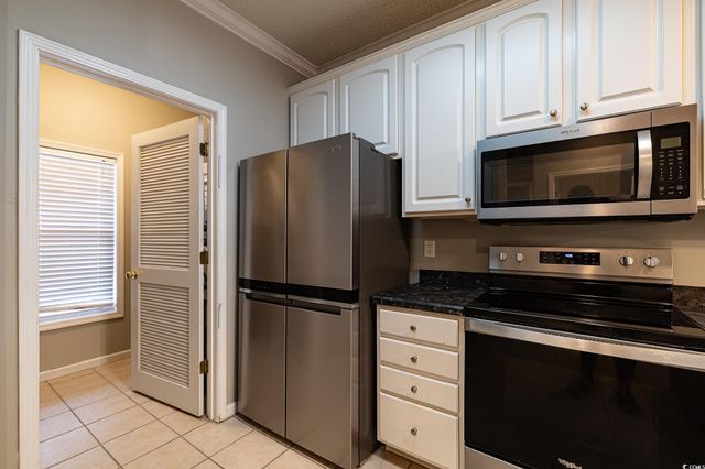 5786 Longwood Dr Unit 202, Murrells Inlet, SC 29576