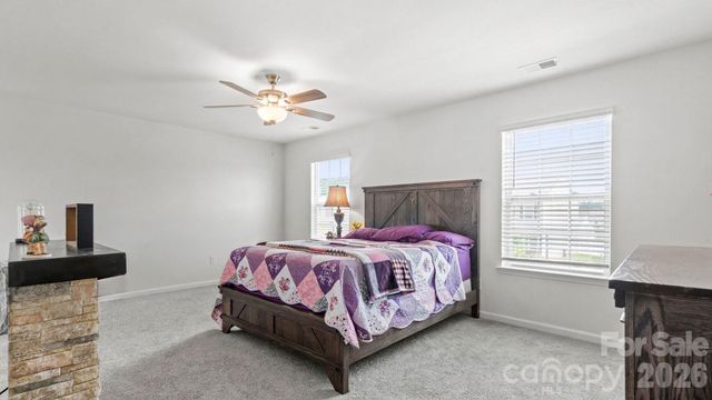 110 Meadow View Drive, Statesville, NC 28677
