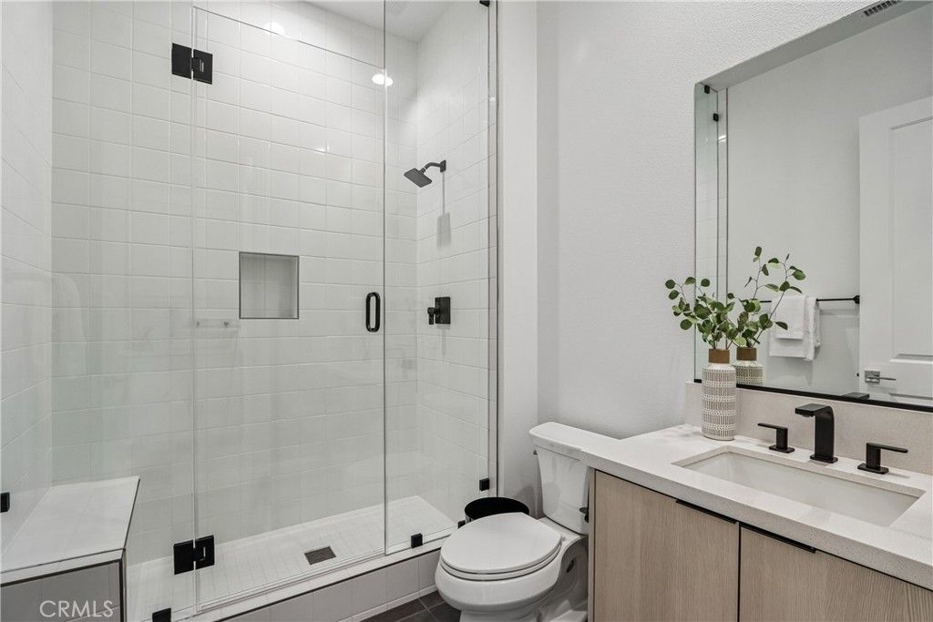 Image 28 of property listing at 20224 W Marlow Lane, Porter Ranch, CA 91326