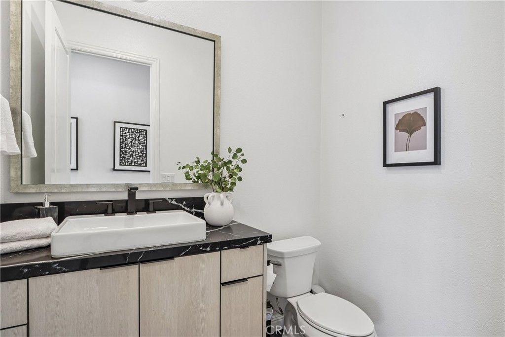 Image 29 of property listing at 20224 W Marlow Lane, Porter Ranch, CA 91326