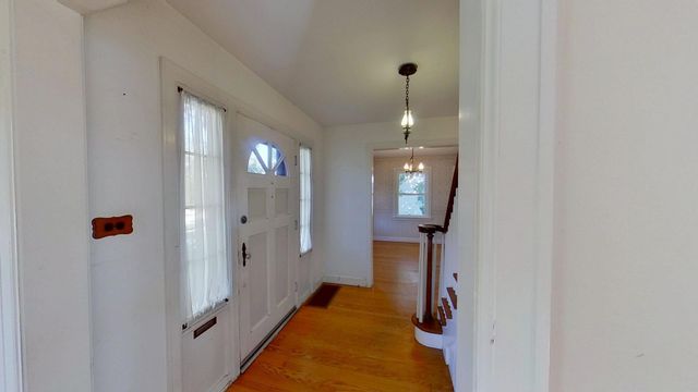 305 N Charlotte Street, Lombard, IL 60148