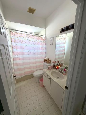 13237 NW 15th Ct, Pembroke Pines, FL 33028