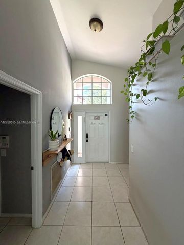 13237 NW 15th Ct, Pembroke Pines, FL 33028