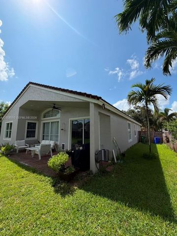 13237 NW 15th Ct, Pembroke Pines, FL 33028