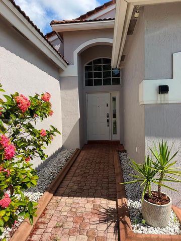 13237 NW 15th Ct, Pembroke Pines, FL 33028