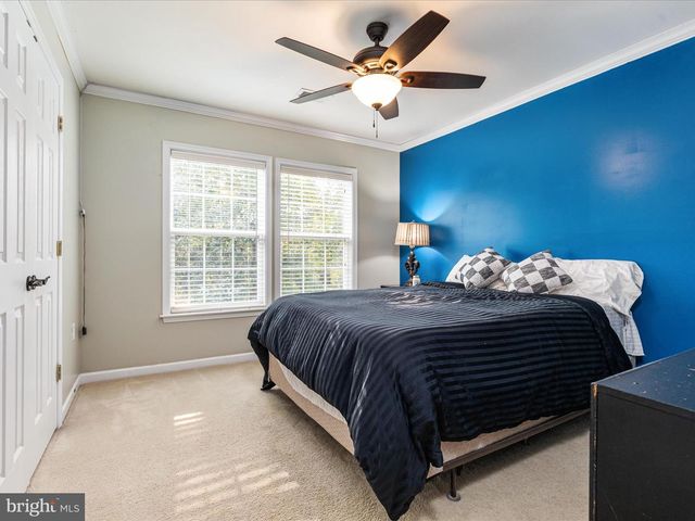 2411 HUNTING RIDGE RD, Winchester, VA 22603