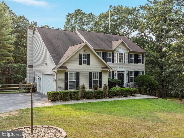 2411 HUNTING RIDGE RD, Winchester, VA 22603