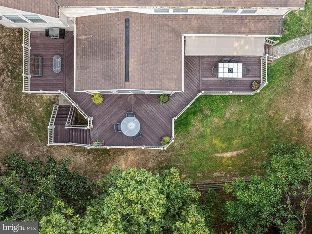 2411 HUNTING RIDGE RD, Winchester, VA 22603