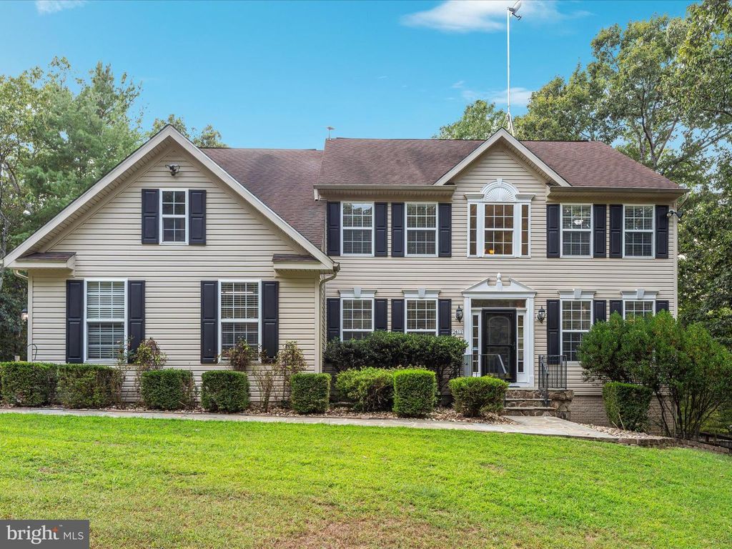 2411 HUNTING RIDGE RD, Winchester, VA 22603