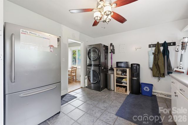 2736 Palm Avenue, Charlotte, NC 28205
