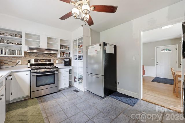 2736 Palm Avenue, Charlotte, NC 28205