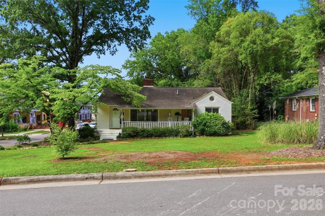 2736 Palm Avenue, Charlotte, NC 28205