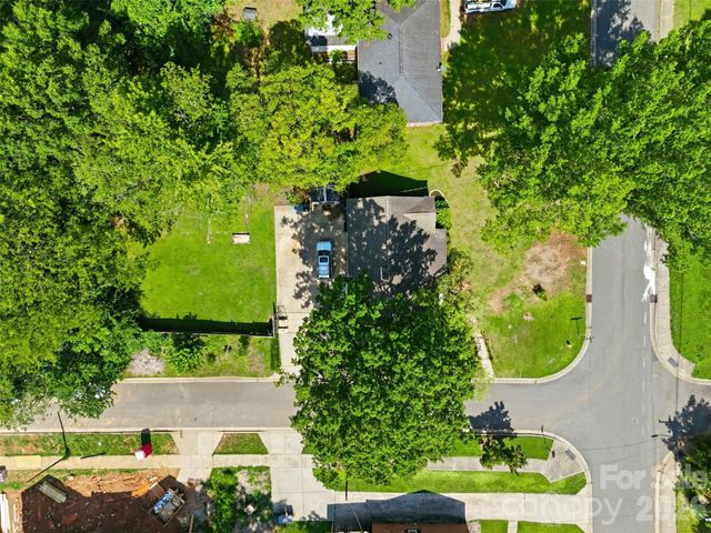 2736 Palm Avenue, Charlotte, NC 28205