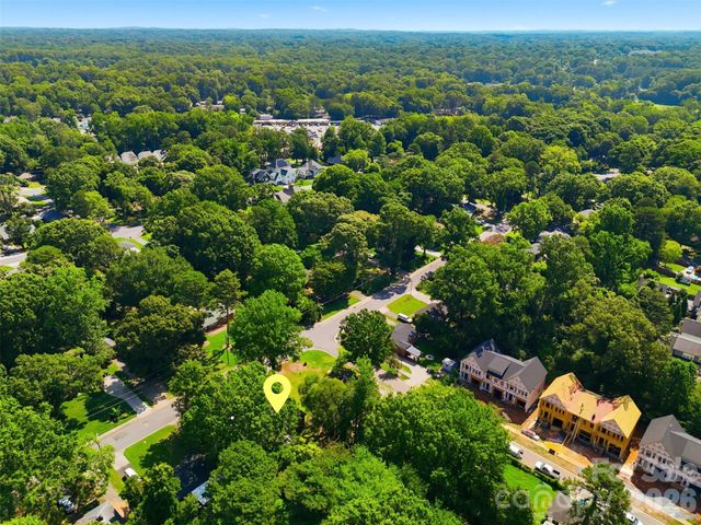 2736 Palm Avenue, Charlotte, NC 28205
