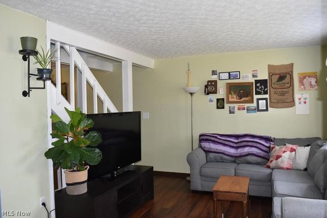 2295 Laurelwood Drive, Columbus, OH 43229