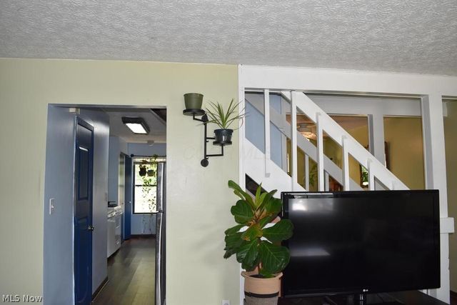 2295 Laurelwood Drive, Columbus, OH 43229