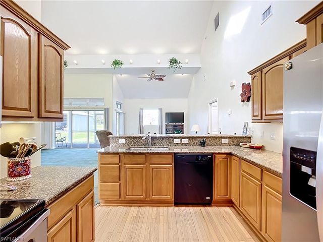 4353 Hidden River RD, Sarasota, FL 34240