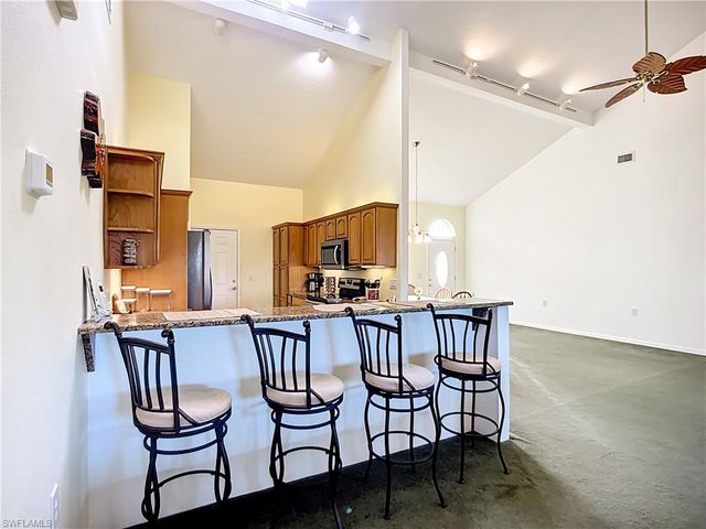 4353 Hidden River RD, Sarasota, FL 34240