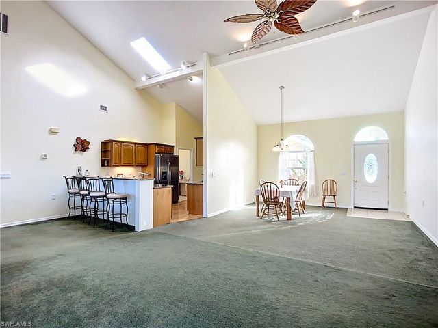 4353 Hidden River RD, Sarasota, FL 34240