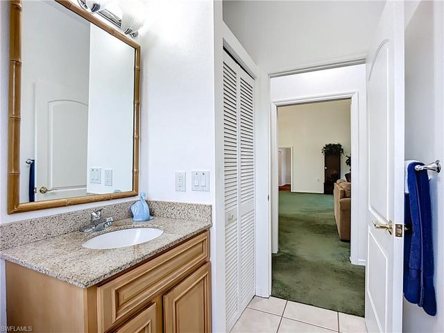 4353 Hidden River RD, Sarasota, FL 34240