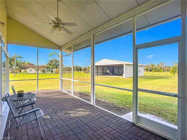 4353 Hidden River RD, Sarasota, FL 34240