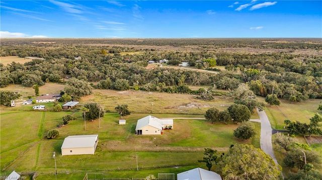 4353 Hidden River RD, Sarasota, FL 34240