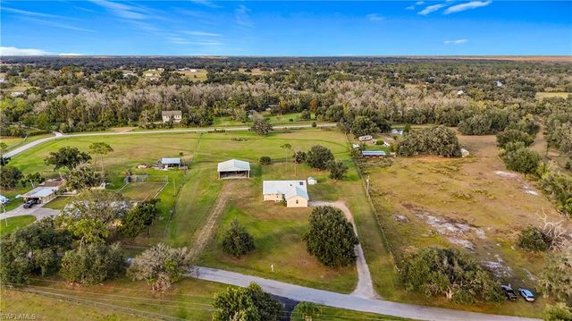 4353 Hidden River RD, Sarasota, FL 34240